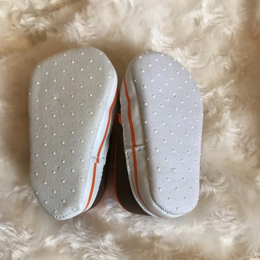 Newborn Baby Monkey slip on shoes